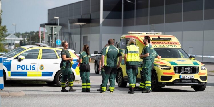 At least one dead after shooting near mosque in southern Sweden, media say – MSN