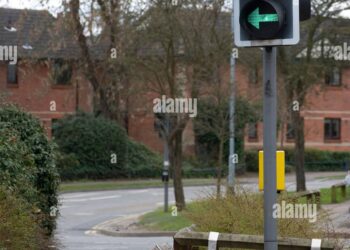 Traffic filter to be installed after concerns in Guernsey – BBC