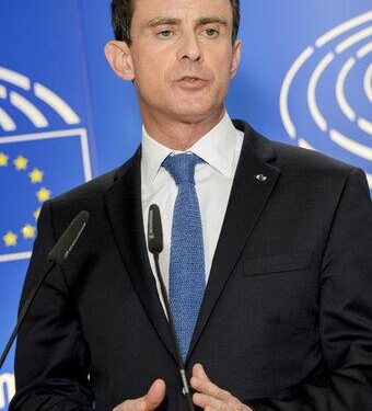 French prime minister’s confidence vote and its possible consequences – The Guardian
