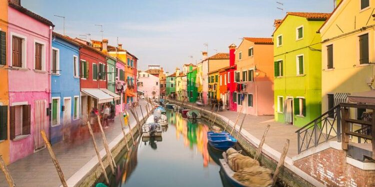 I’ve Lived in Italy for Over 40 Years—These Are the Most Beautiful Islands No One Talks About – Travel + Leisure