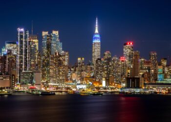 Jersey City, NJ – Car Crash Results in Injuries on Kennedy Blvd – Robert A. Solomon, P.C.