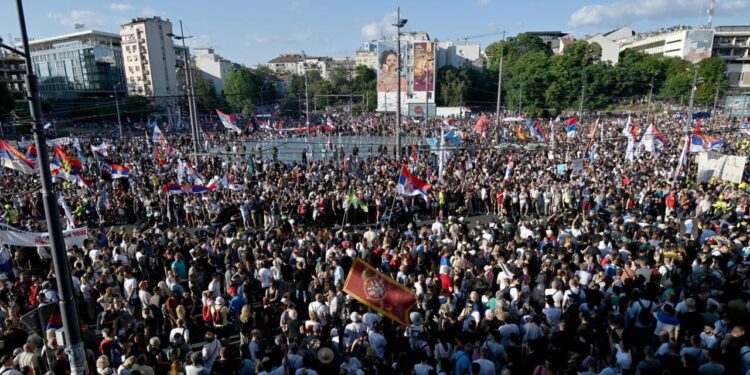What’s Behind The Eruption Of Violence At Protests In Serbia? – Radio Free Europe/Radio Liberty