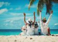 I think of vacations as relaxing on a beach. A solo trip to Iceland changed that. – Business Insider
