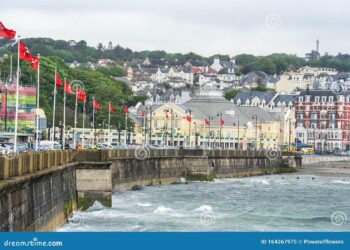 DOUGLAS MAN FINED FOR RACIST RANT AGAINST ISLE OF MAN TAXI DRIVER – PHTM
