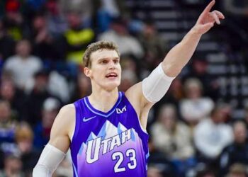 Utah Jazz’s Lauri Markkanen Reacts to Loss vs. Giannis, Greece – Sports Illustrated