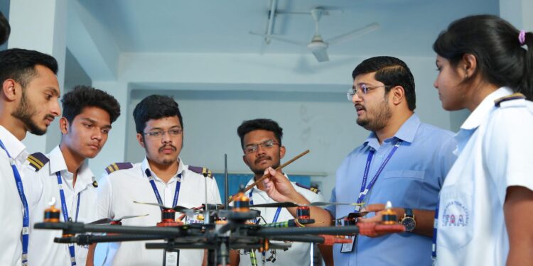Lithuania introduces drone training for young students near Russian border – Gamereactor UK