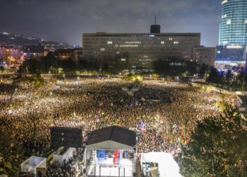 Nationwide Protests in Slovakia Against Prime Minister Fico’s Economic and Pro-Russian Policies – Букви