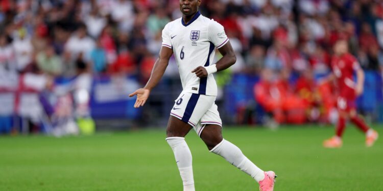 England player ratings v France: Jones excels but abject Heard disappoints – The Telegraph