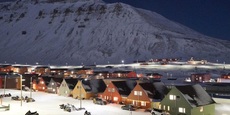 Svalbard gets world’s northernmost subsea cable system – The Barents Observer