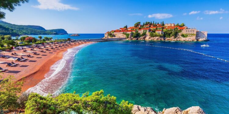 Montenegro’s Ulcinjska Rivijera net loss widens in H1 – SeeNews