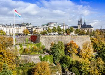 Luxembourg Conquers New Grounds As It Becomes First Eurozone Nation To Invest In Bitcoin – TradingView