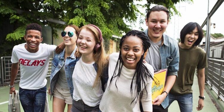 Young adults transform Bulgarian schoolyard in weeklong service project – Church News