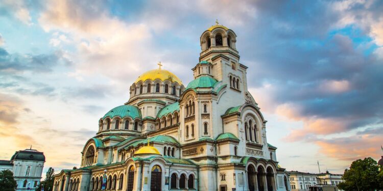 Bulgaria’s Parliament legislates rules on sale of Lukoil refinery, subsidiaries – The Sofia Globe