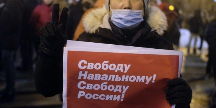 A Russia-like crackdown in Georgia is targeting protesters, rights activists and the media – AP News