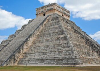 From Mexico to Ireland, Fury Mounts Over a Global A.I. Frenzy – The New York Times