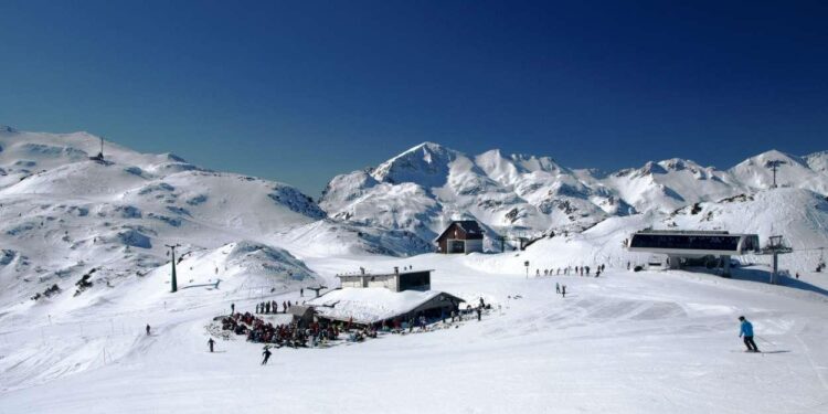 Italian ski pass price rises mean sport may become only for wealthy, watchdog warns – The Guardian