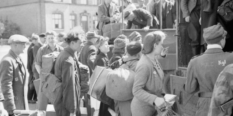 100 people displaced after fire at South Jersey apartment complex – 6abc Philadelphia