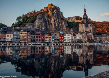 Belgium Delays Budget to December, Averting Government Collapse – Bloomberg.com