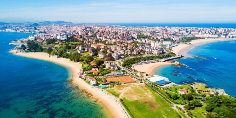 Santander named ‘Best Private Bank’ in Spain and Poland by The Banker – santander.com