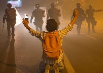 Convicts Among Serbian Gov’t Supporters Facing Off Against Protesters – Organized Crime and Corruption Reporting Project | OCCRP