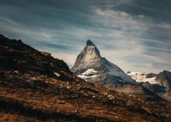 Switzerland tops IMD’s 2025 Digital Competitiveness Ranking – Greater Geneva Bern area