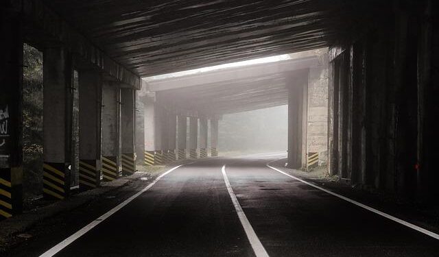 Romania and Bulgaria scramble to protect Russian refineries as Trump sanctions loom – politico.eu