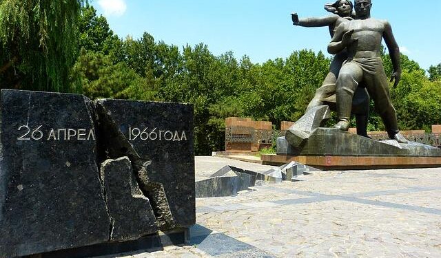 Moderate mag. 4.5 earthquake – Greenland Sea on Monday, Nov 10, 2025, at 02:18 pm (GMT +0) – Volcano Discovery