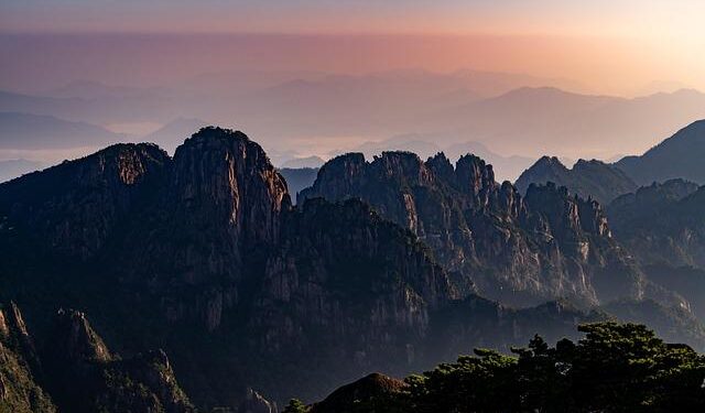 China to loosen chip export ban to Europe following Netherlands row – BBC