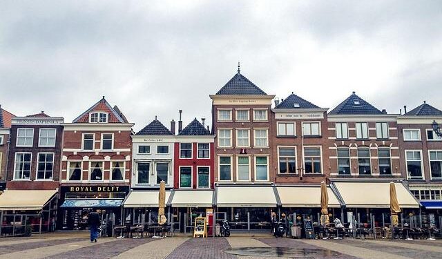 Netherlands ready to drop control of Nexperia if chip supply resumes, Bloomberg News reports – Yahoo Finance