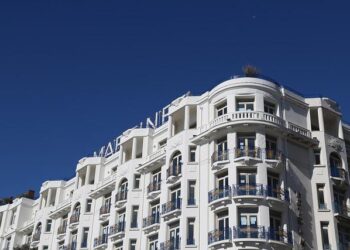 Granollers, Martínez send Spain to Davis Cup final – ESPN