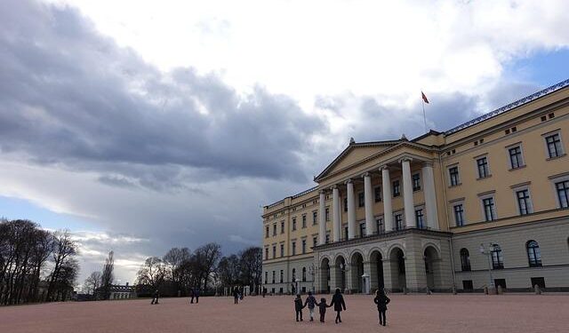 A Guide to the Luxembourg Royal Family Tree – Town & Country Magazine