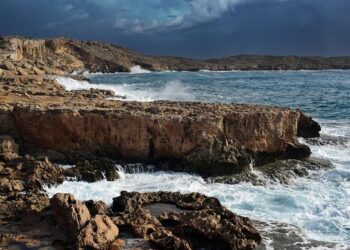 Cyprus Becomes New Home for Greek-Ukrainians from Mariupol, Ambassador Says – GreekReporter.com