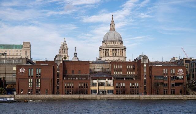 UK universities restrict recruitment of Pakistani, Bangladeshi students – Dawn