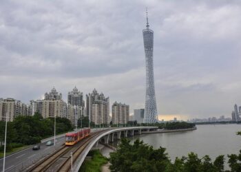 East Canton man dies in single-vehicle crash on I-70 – The Daily Jeffersonian