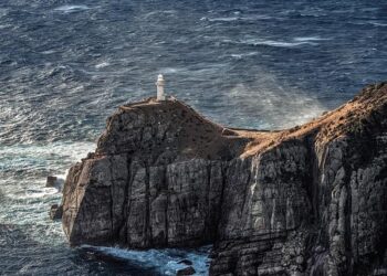 China’s Xi joins France’s Macron on rare trip with a global leader – NBC News