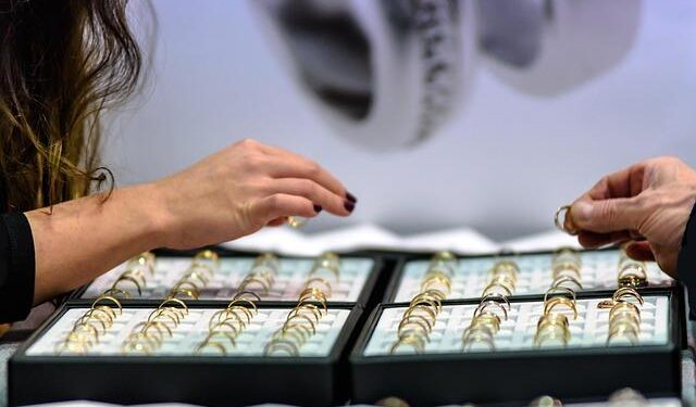 Paris unveils royal jewel exhibition as Louvre heist casts long shadow – France 24