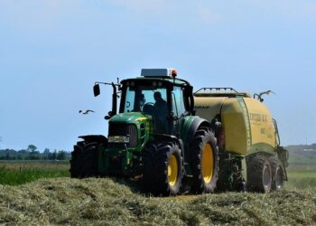 Spotted: A 32″ BMC XC Prototype – 2025 Andorra XC World Cup – Pinkbike