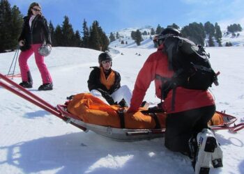 School Teacher Dies in Front of Students in Tragic Ski Accident in Austrian Ski Resort – SnowBrains