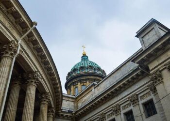 Russia Will Be Paying for Its War on Ukraine Long After It Ends – Bloomberg.com