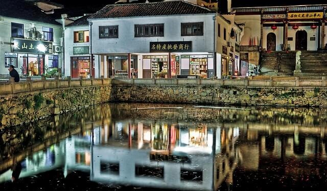 ‘Trading Places’ Has Become a Christmas Staple in Italy – VICE