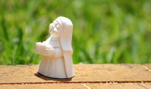 Looking Back: The Story of Three Defiant Nuns in Austria – NPR