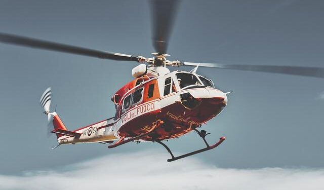 One dead after mid-air helicopter collision in Hammonton, New Jersey – BBC