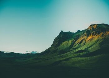 Opinion | The Icelandic Landscape Is Changing, and It’s Changing Us – The New York Times