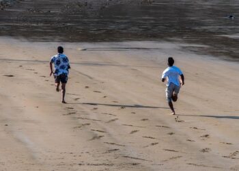 Police raise safety concerns for Guernsey festive run – BBC