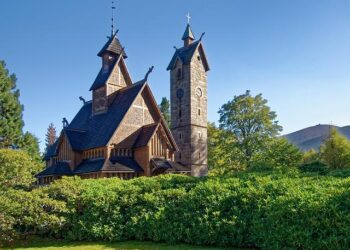 Wang Yi Holds Talks with Austrian Federal Minister for European and International Affairs Beate Meinl-Reisinger – fmprc.gov.cn