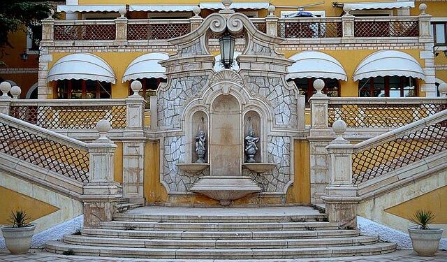 News | Spain-based RIU Hotels & Resorts acquires The Westminster in London for £290 million – CoStar