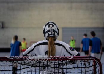 Southland Goalie Shuts Out Slovakia at Under-18 Women’s Hockey Championship – MyNewsLA.com