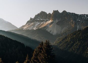 Where To ‘Go Gourmet And Not Go Broke’ In Italy, According To Rick Steves – Daily Meal