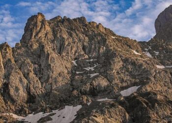 Georgia claims historic gold in Pairs at European Figure Skating Championships – Georgia Today