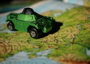 Ukraine war briefing: energy crisis worsens amid more Russia airstrikes – The Guardian